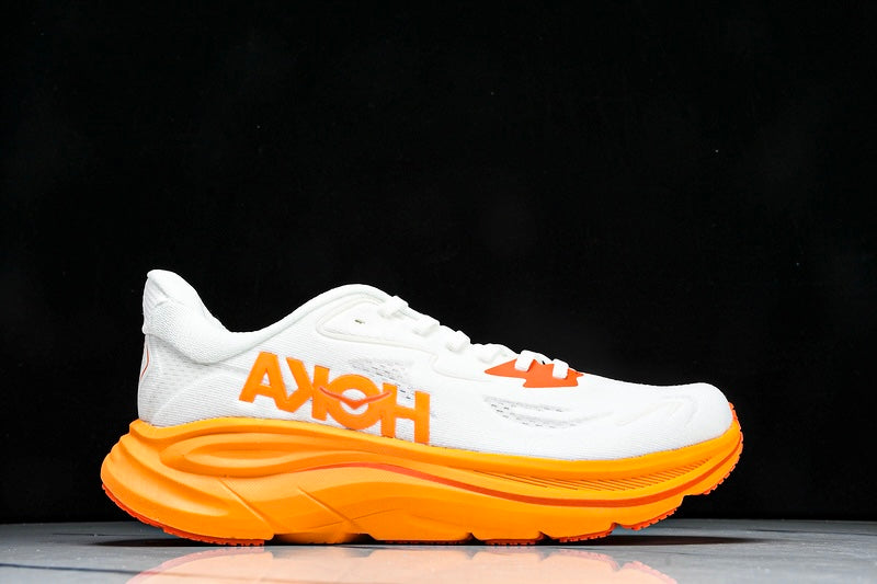 ONE ONE M CLIFTON 10 WHITE ORANGE