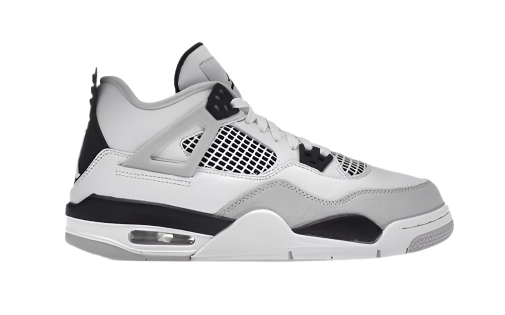 Retro 4 ‘Military Black’