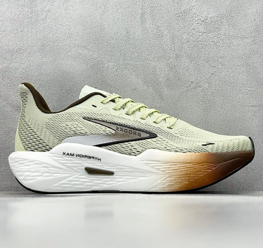 Brooks Hyperionmax