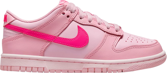 Dunk Low 'Triple Pink'