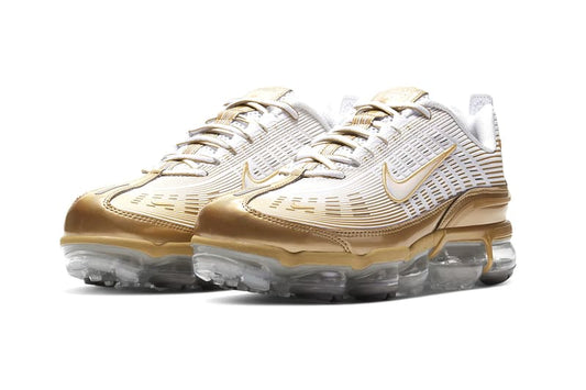 Nike Vapor Max “Metallic Gold”