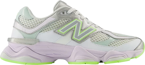 9060 'White Taro'